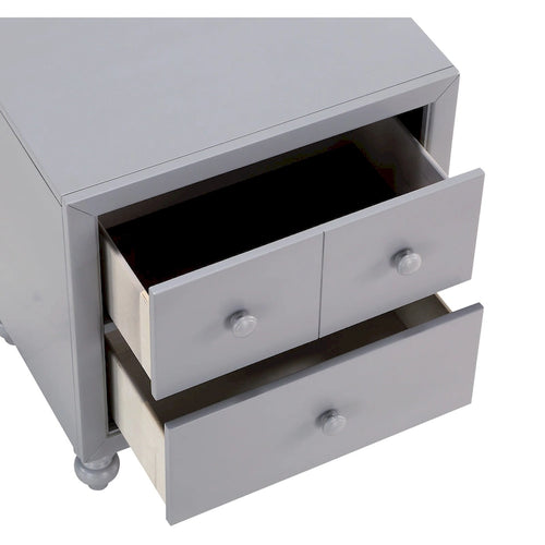 1 table de chevet avec tiroirs, boutons en bois, pieds tournés