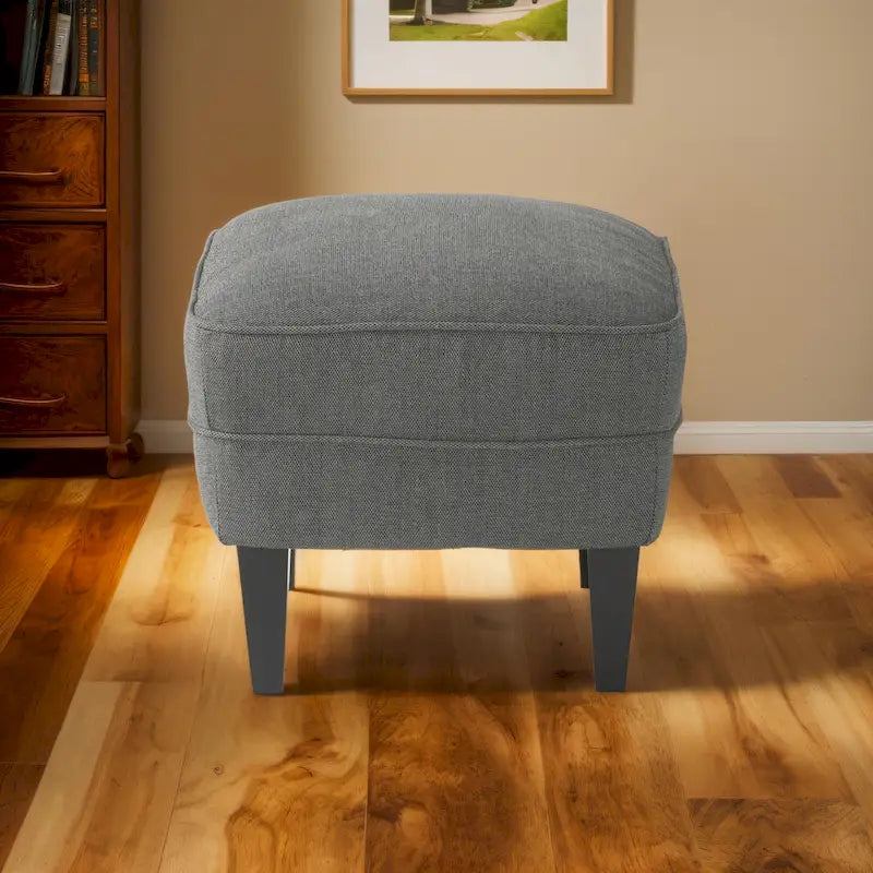 Fauteuil club capitonné moderne de 32,5 po avec pouf et clous décoratifs pour salon