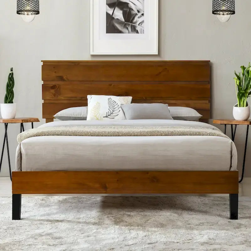 Lit plateforme marron format King Size en bois massif de style Mid-Century avec tête de lit trois pièces