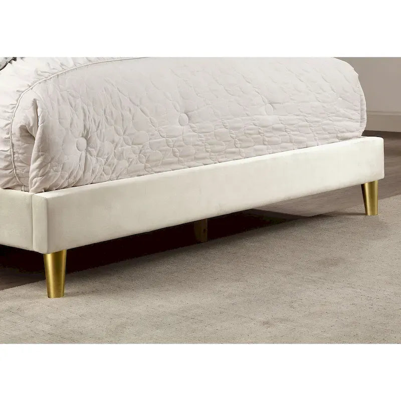 Lit plateforme entièrement capitonné DH BASIC Glam Beige avec accents dorés par Denhour